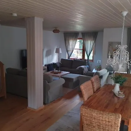 Landflair Ferienhaeuser * ديتمولد